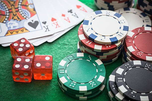 Multi-game dashboard featuring football, slots, and live-dealer sections
